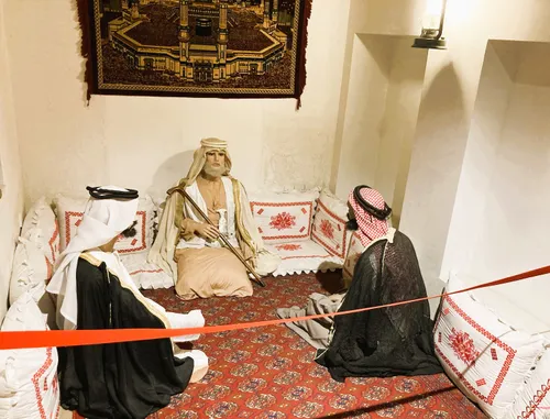 Мужчины манекены отдыхают