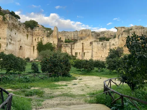 Заглавная фотография к статье Археологический парк Сиракуз (Parco archeologico della Neapolis)